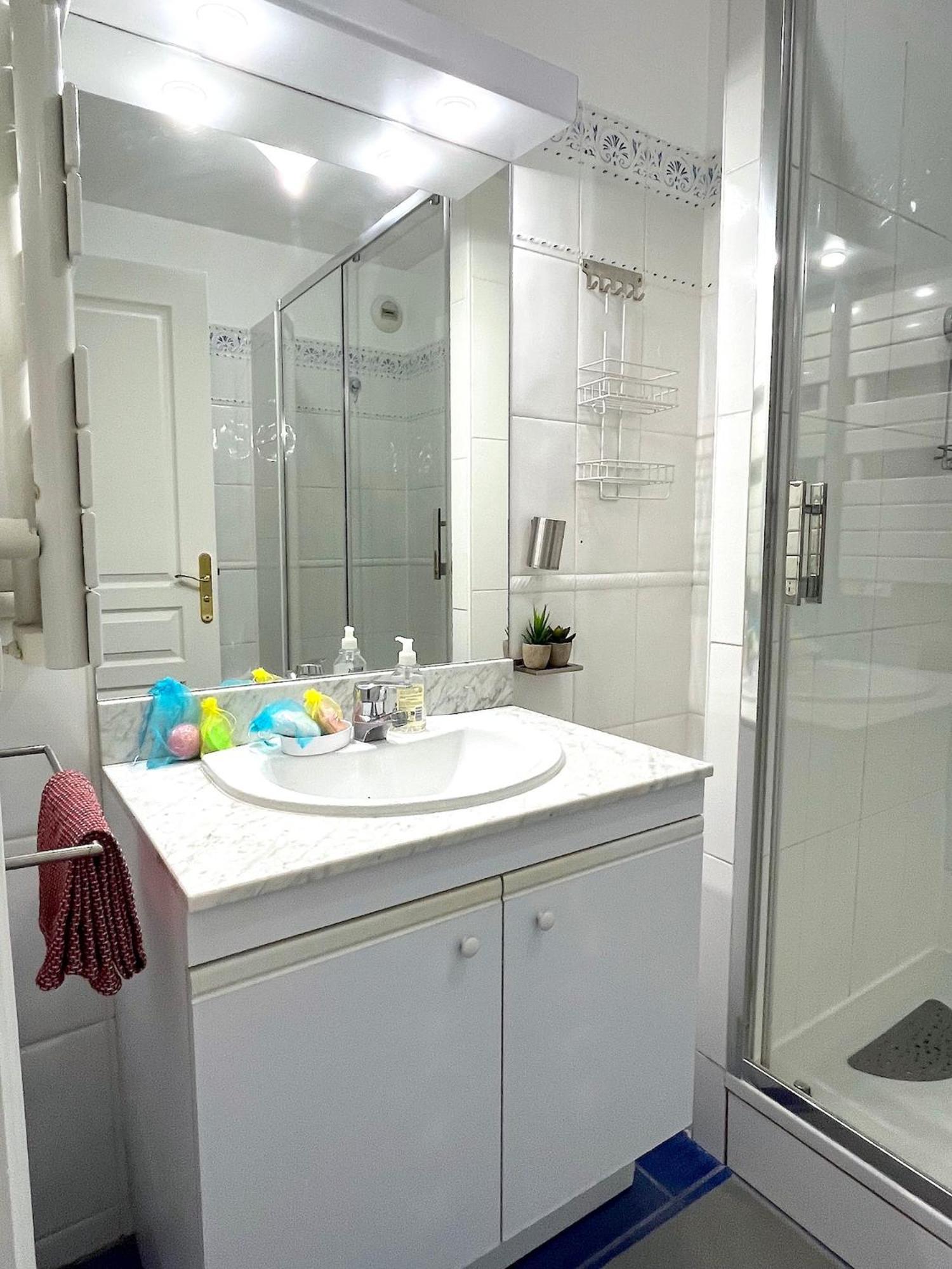 Malesherbes Apartment