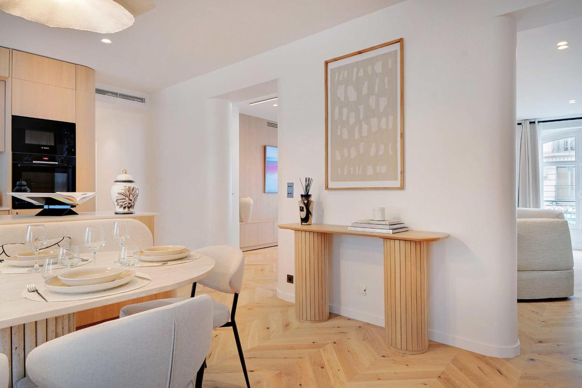 Incredible Flat - 4 Br-10p - Matignon - Champs Elysees Apartment *