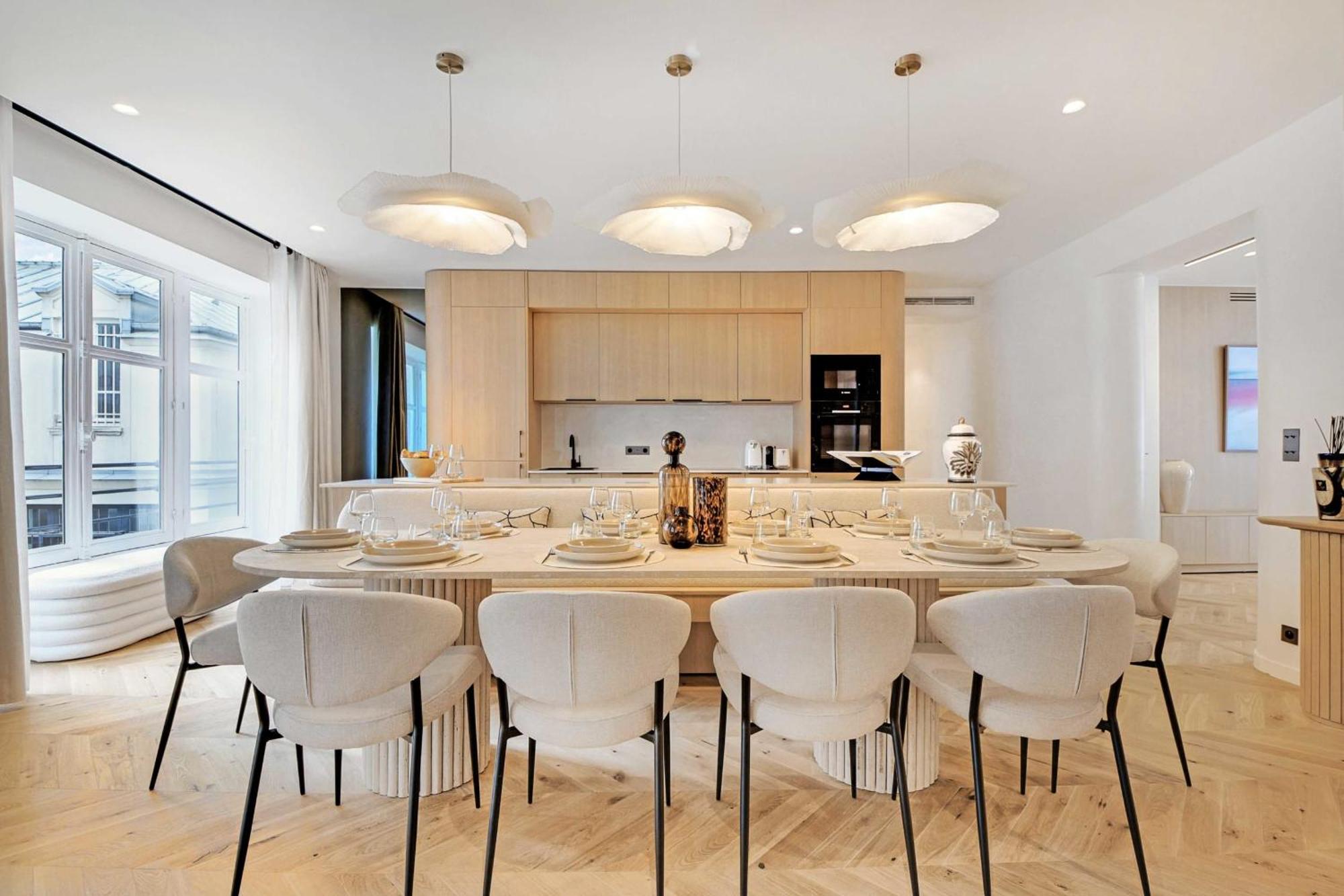 Apartment Incredible Flat - 4 Br-10p - Matignon - Champs Elysees Paris