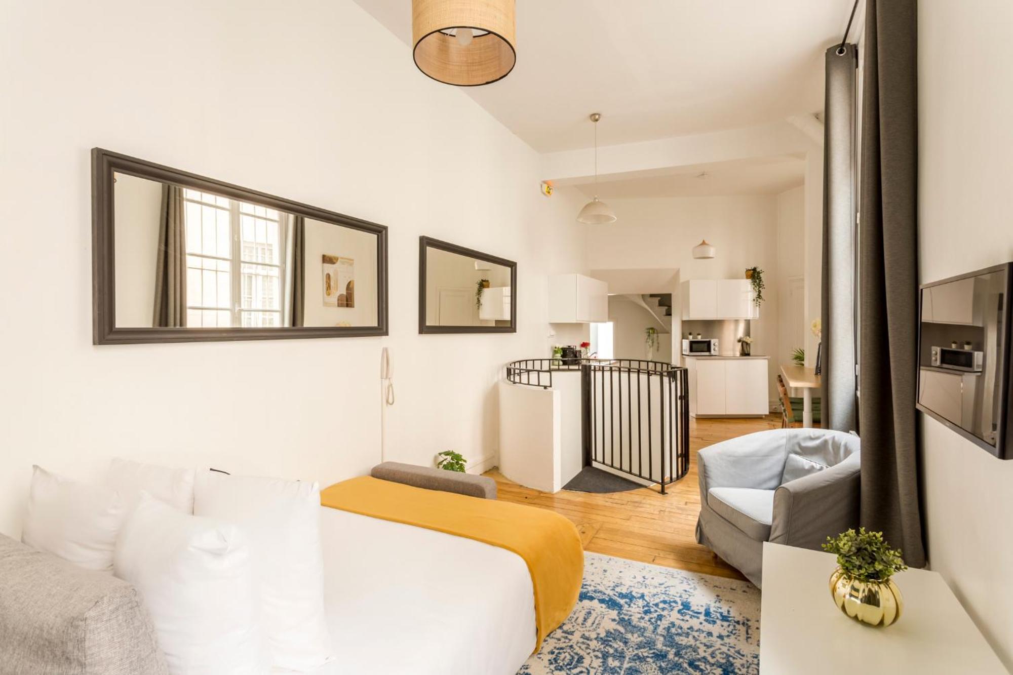 Cozy - Louvre - Clery Apartment