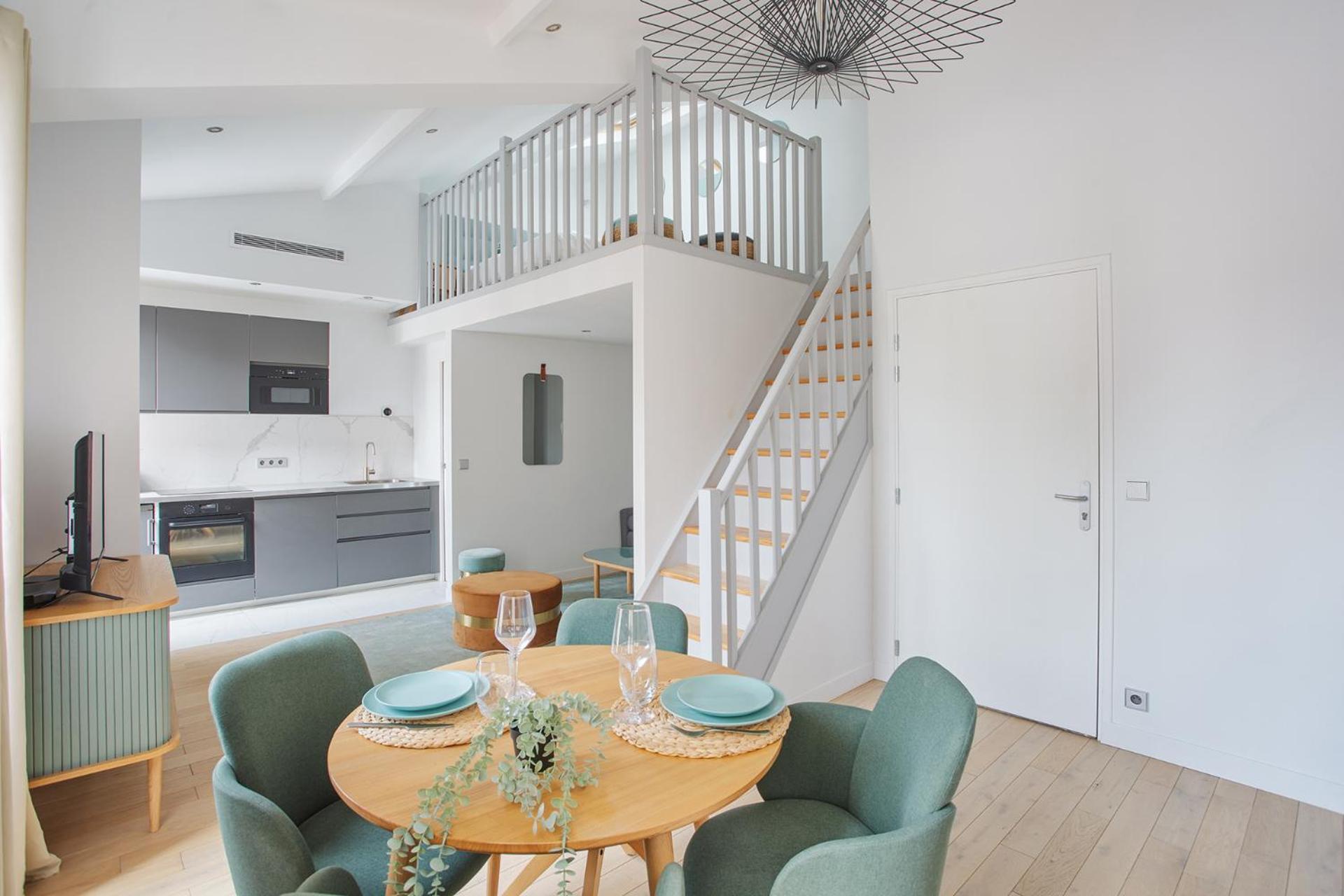 Porte Maillot Arc De Triomphe By Studio Prestige Appartement Paris