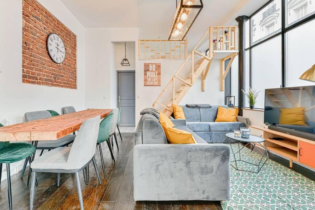 Renovated Design In Montparnasse Apartment *