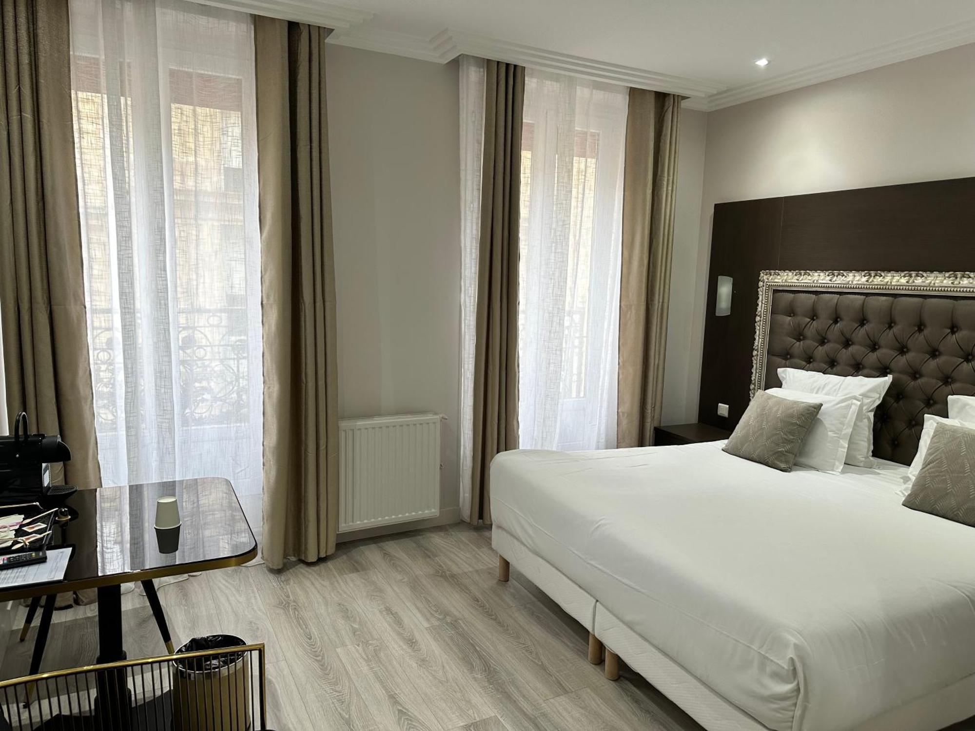 Hotel Riviera Renovated