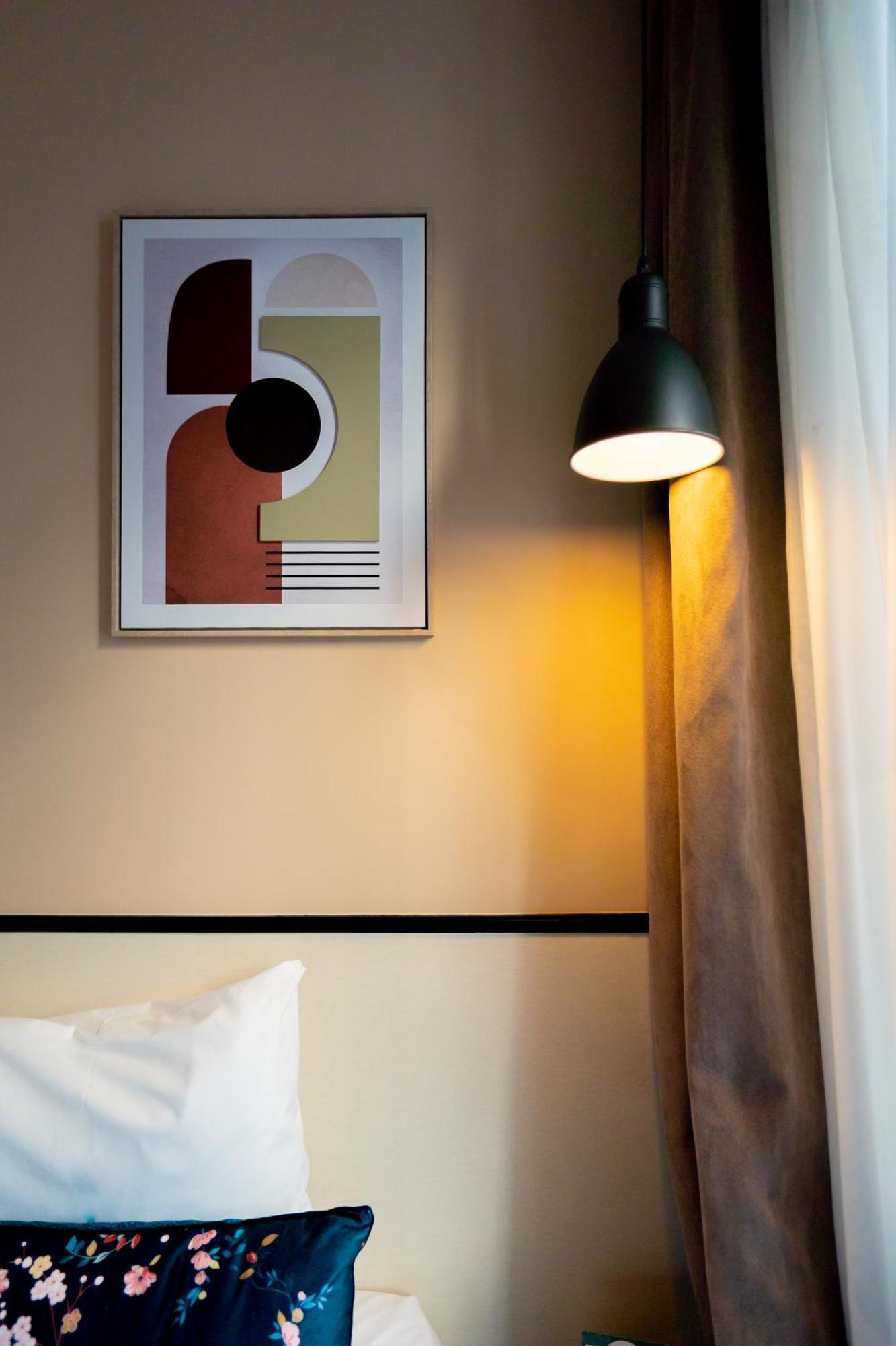 Lilas Blanc Hotel
