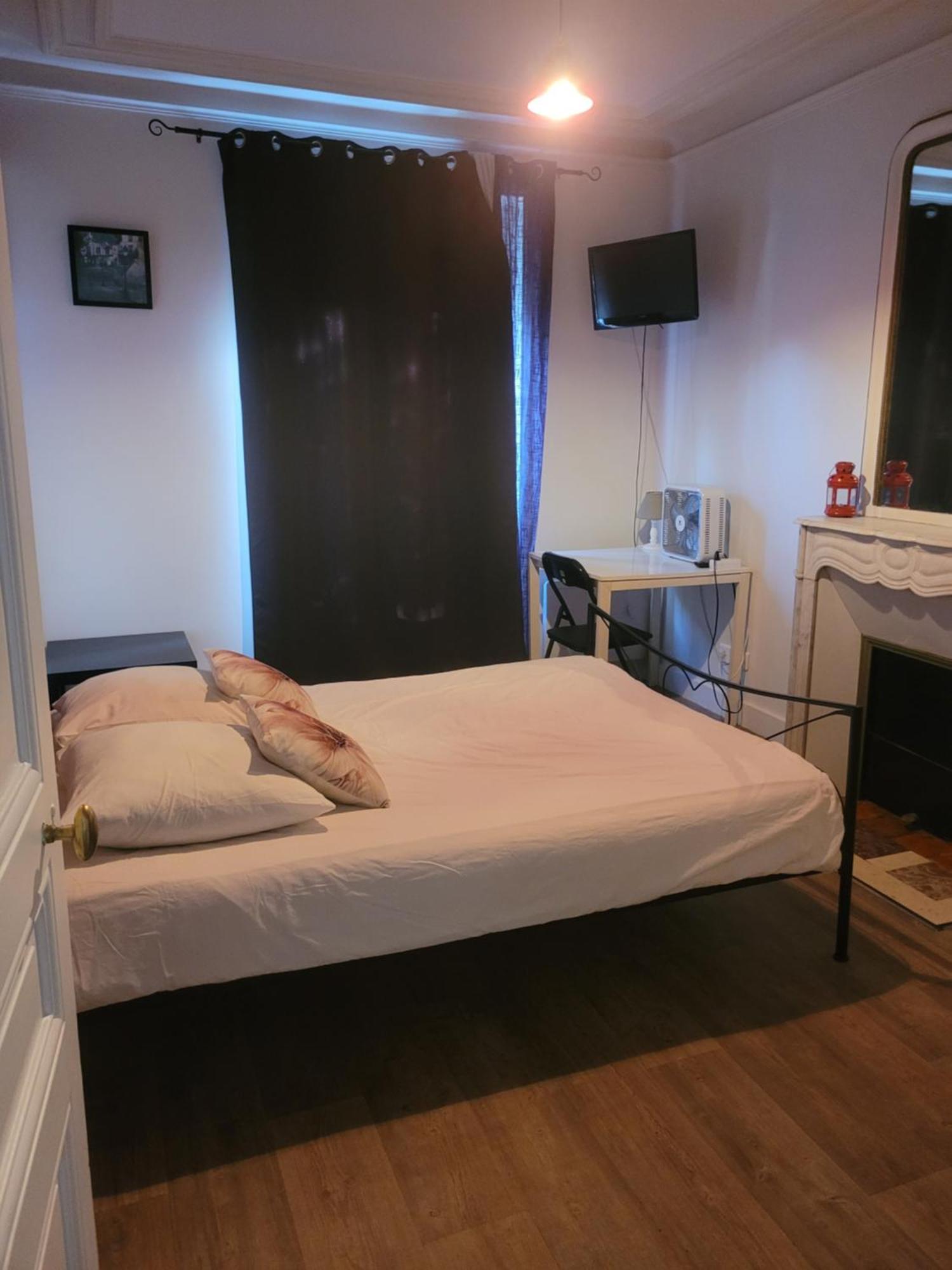 Apartment A Deux Pas De Montmartre Paris