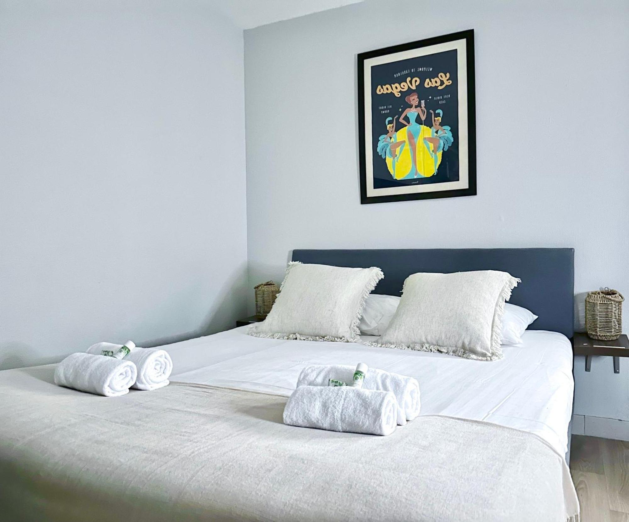 5495 - Porte De Versailles- Studio Spacieux Appartement *