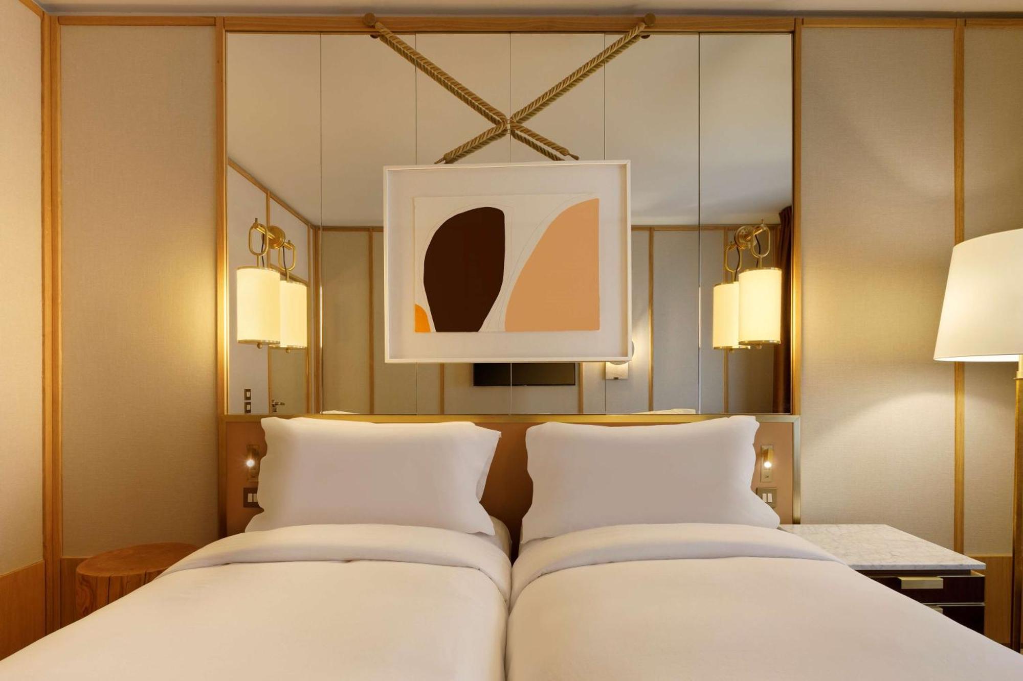 Le Belgrand Champs Elysees, Tapestry By Hilton 4* Paris