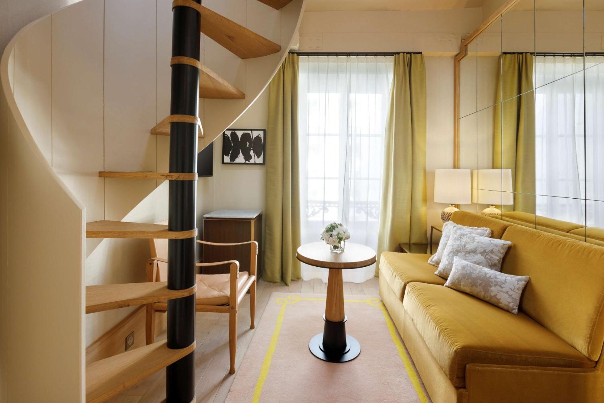Hotel Le Belgrand Champs Elysees, Tapestry By Hilton Paris