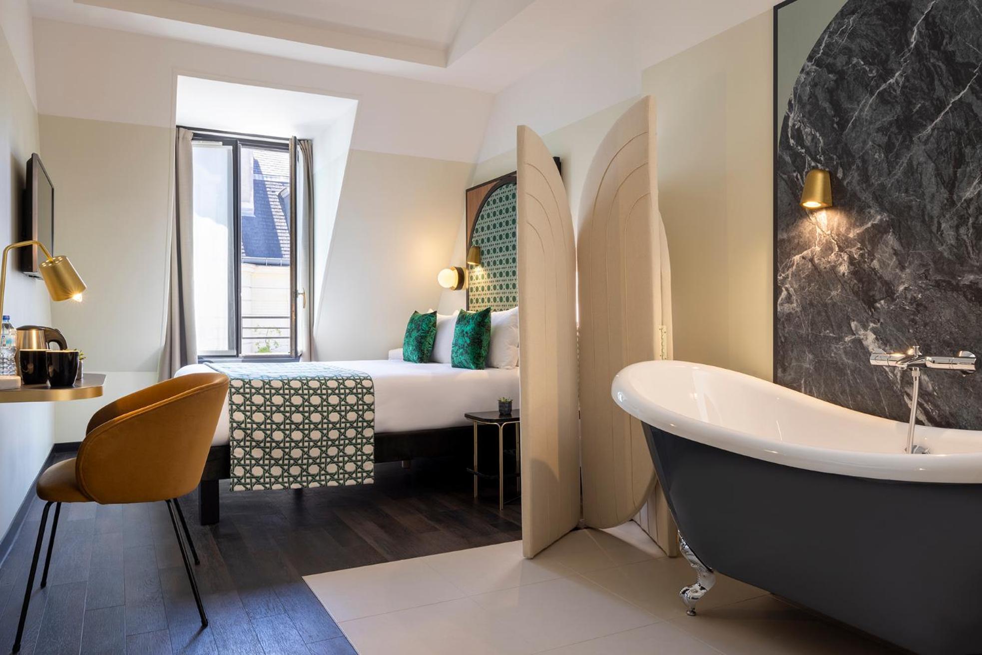 Avalon Cosy 4*