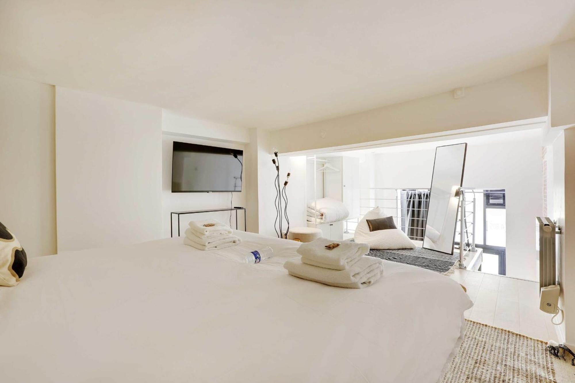 Chic - 1br 4p - Gare Du Nord Apartment