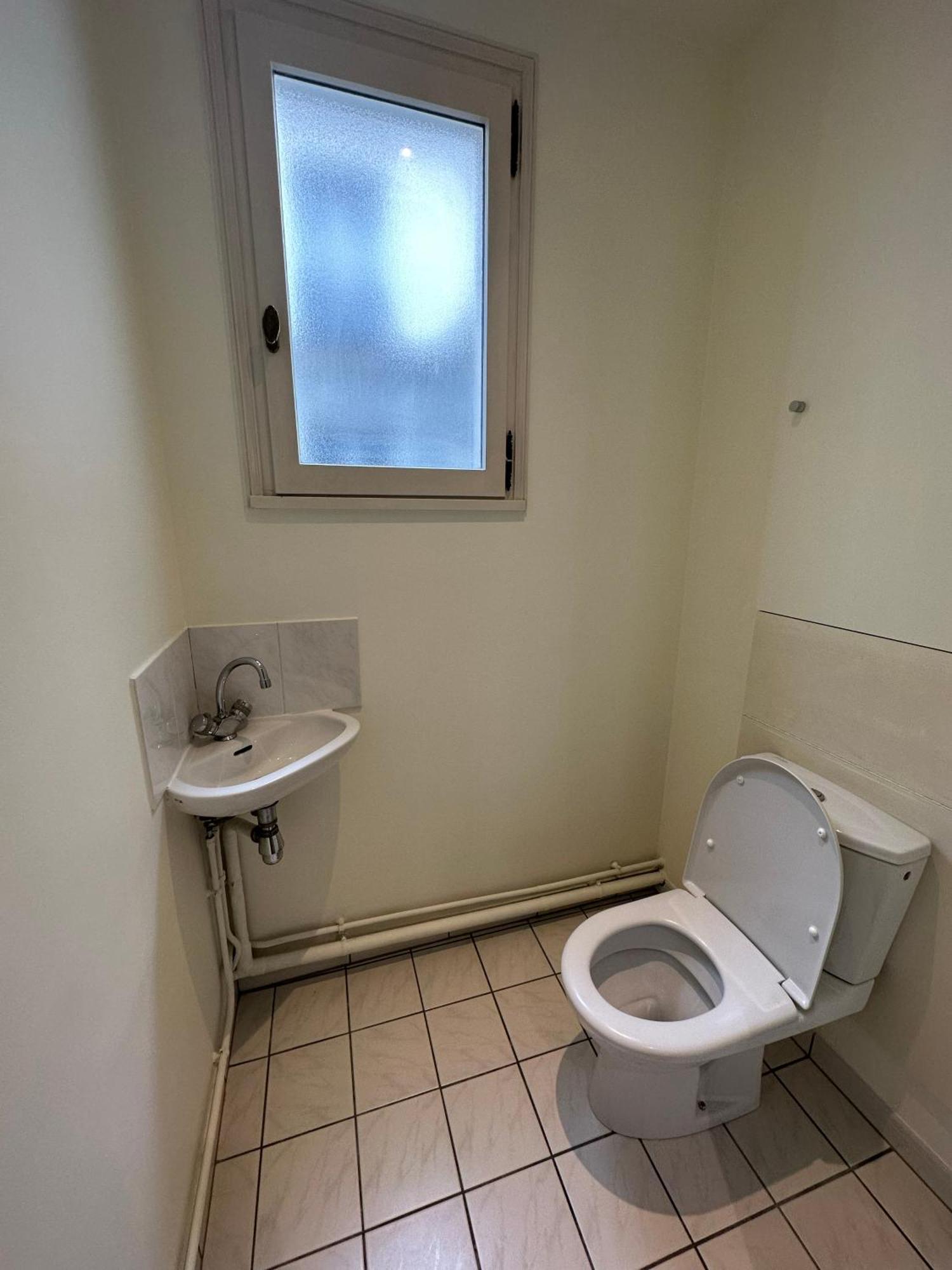 70 Sqm In 75008 Apartment Paris