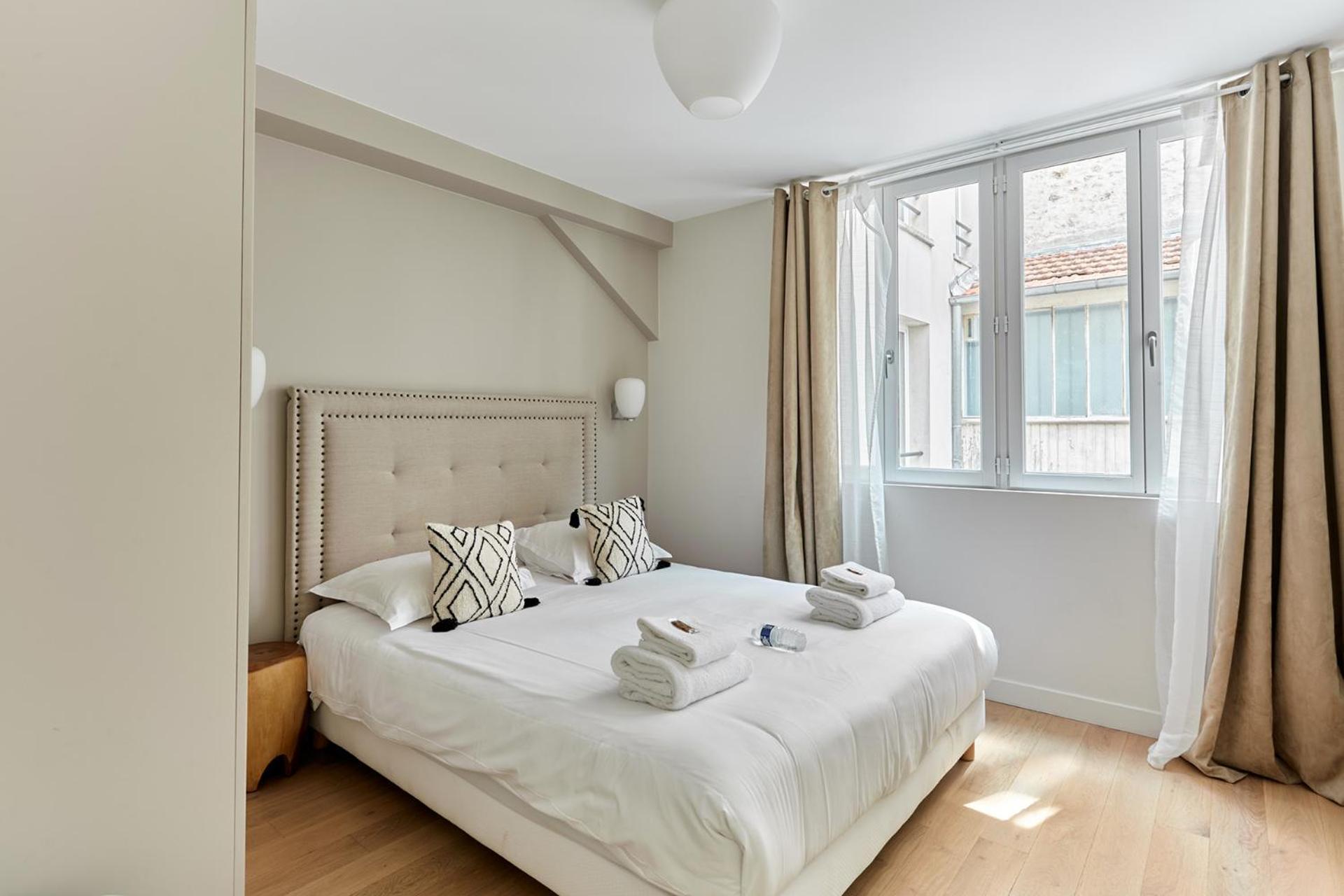 Appartement Porte Maillot Arc De Triomphe By Studio Prestige Paris