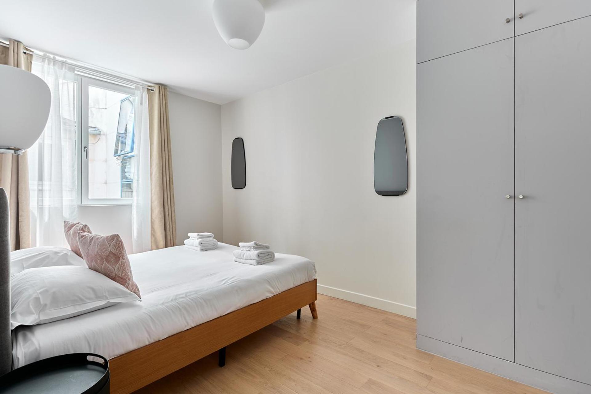 Porte Maillot Arc De Triomphe By Studio Prestige Paris