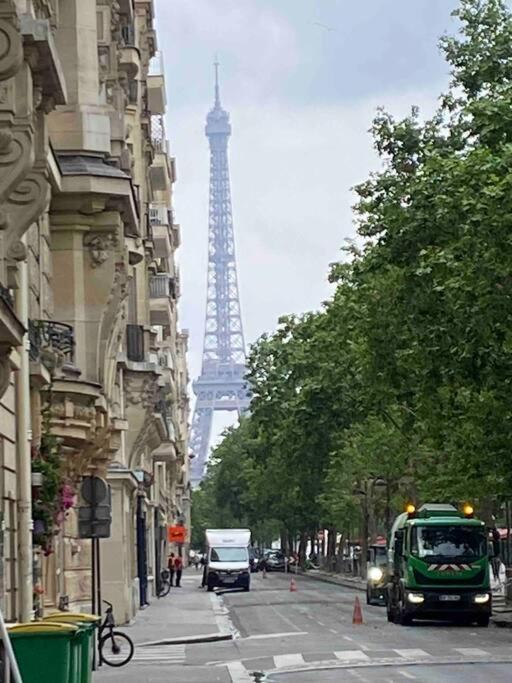 Studio 9m2 Tour Eiffel Invalide Champ De Mars 75015 Apartment *