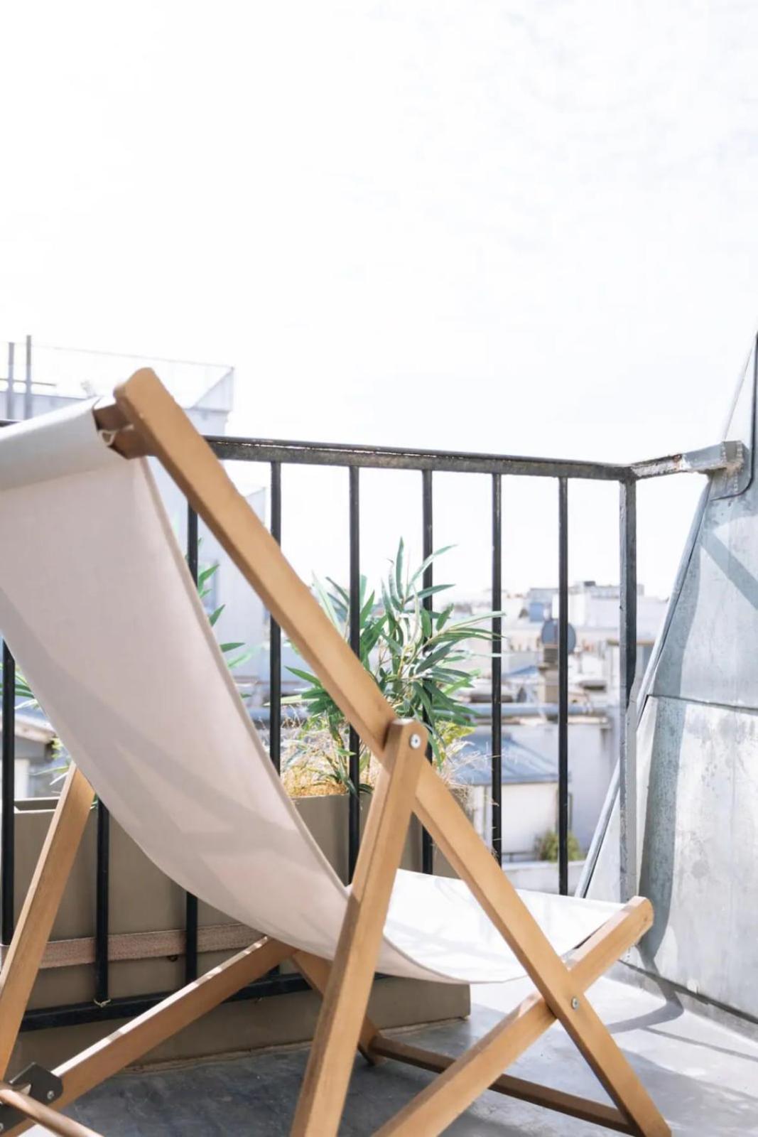 Apartment Ideally Located 2bd For 3 With Balcony&view Paris
