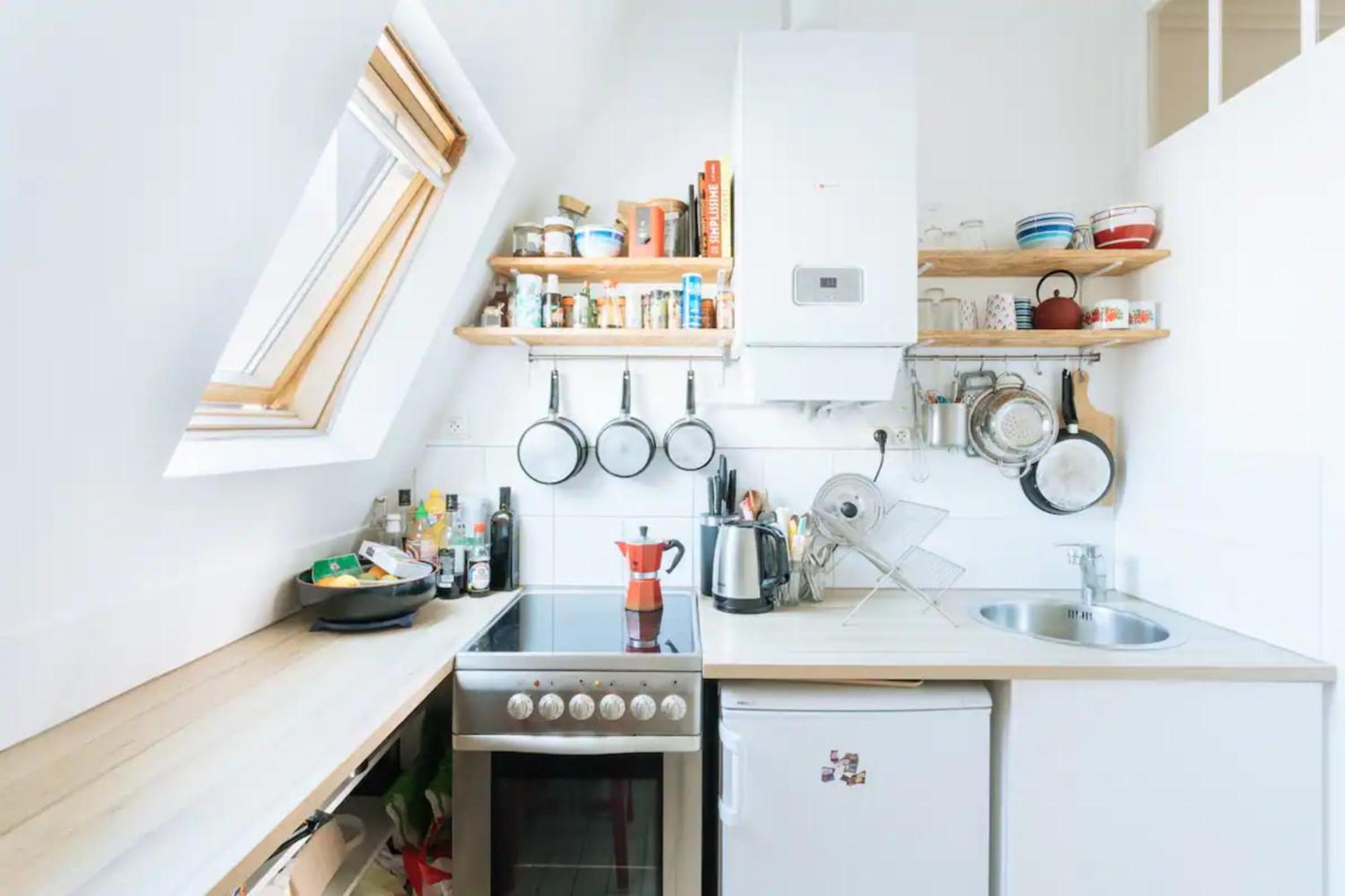 Ideally Located 2bd For 3 With Balcony&view Paris