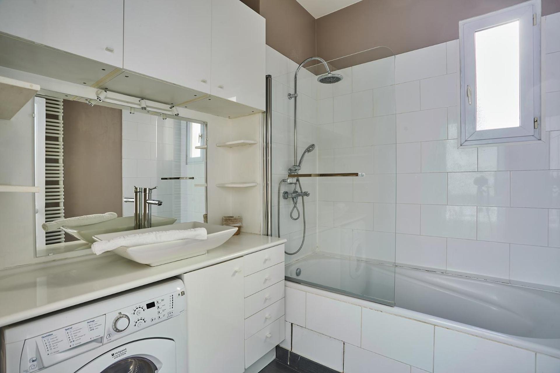 Place De L'etoile By Studio Prestige Apartment