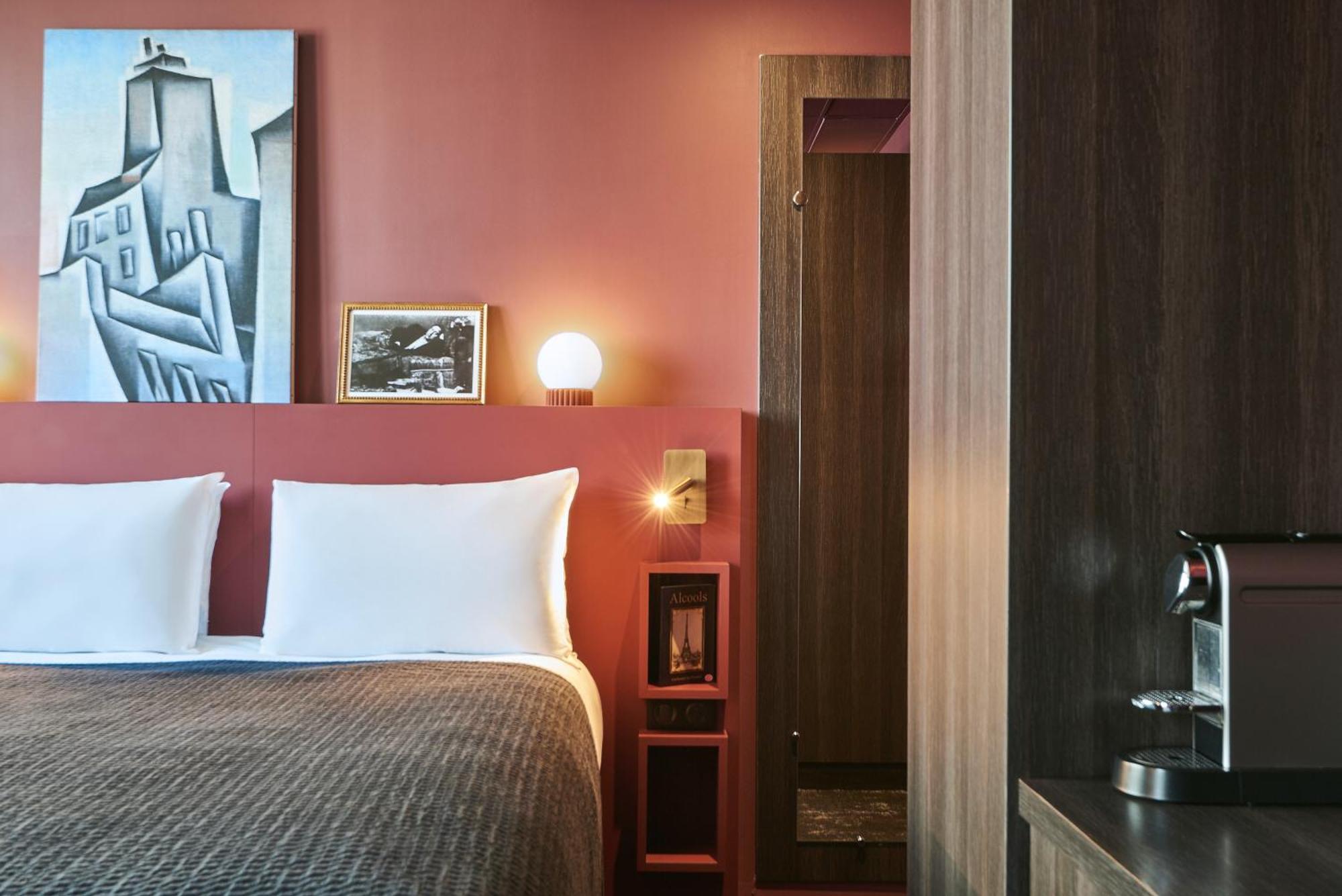 Mercure Tour Eiffel Pont Mirabeau Hotel Paris