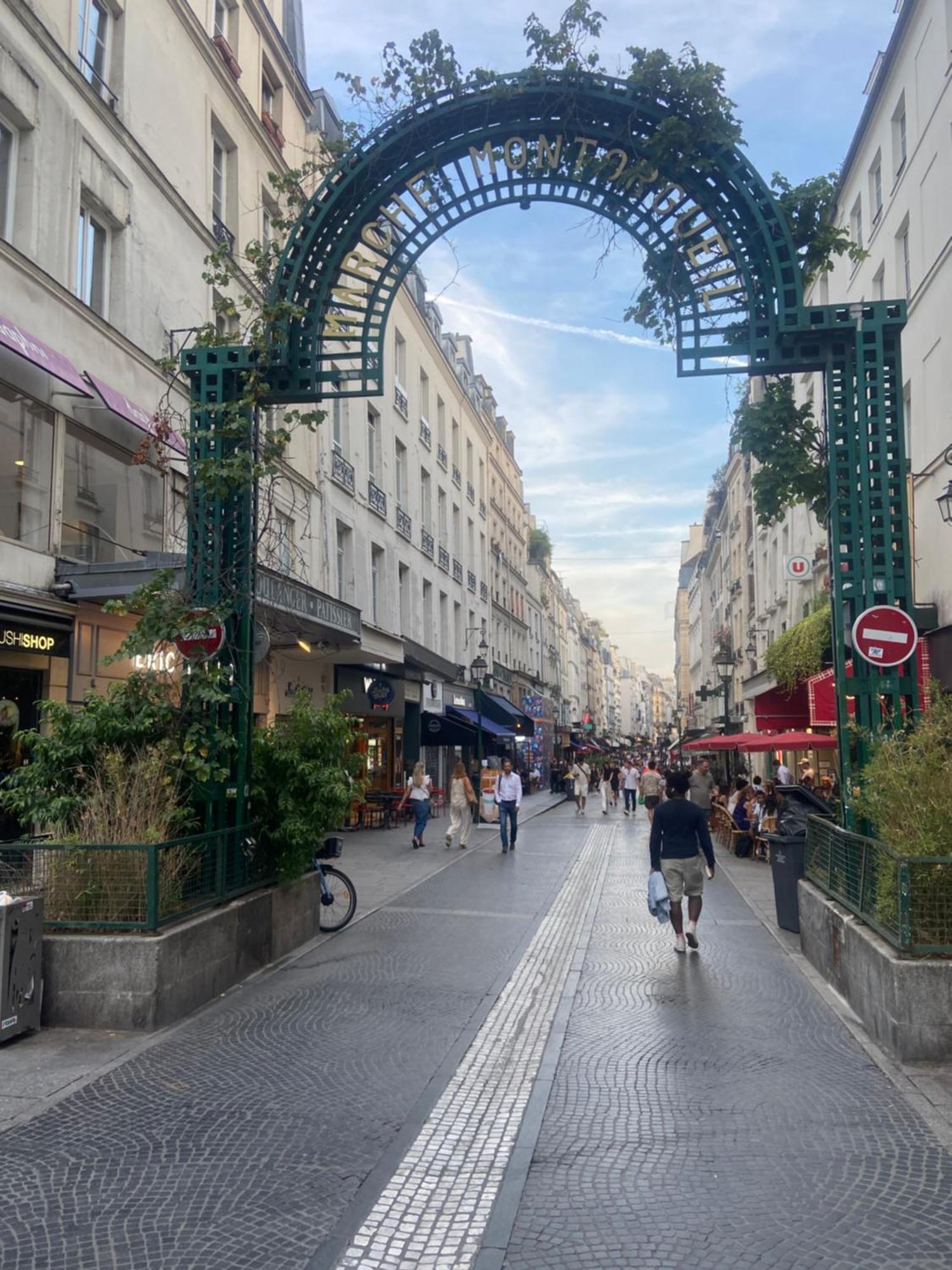 Appartement Rue Montorgueil Paris