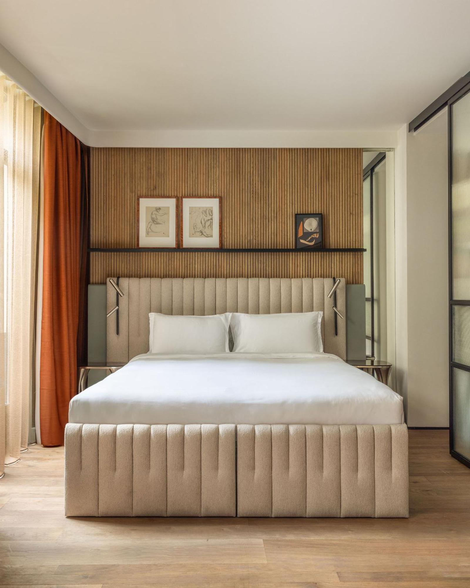 Dame Des Arts 4* Paris