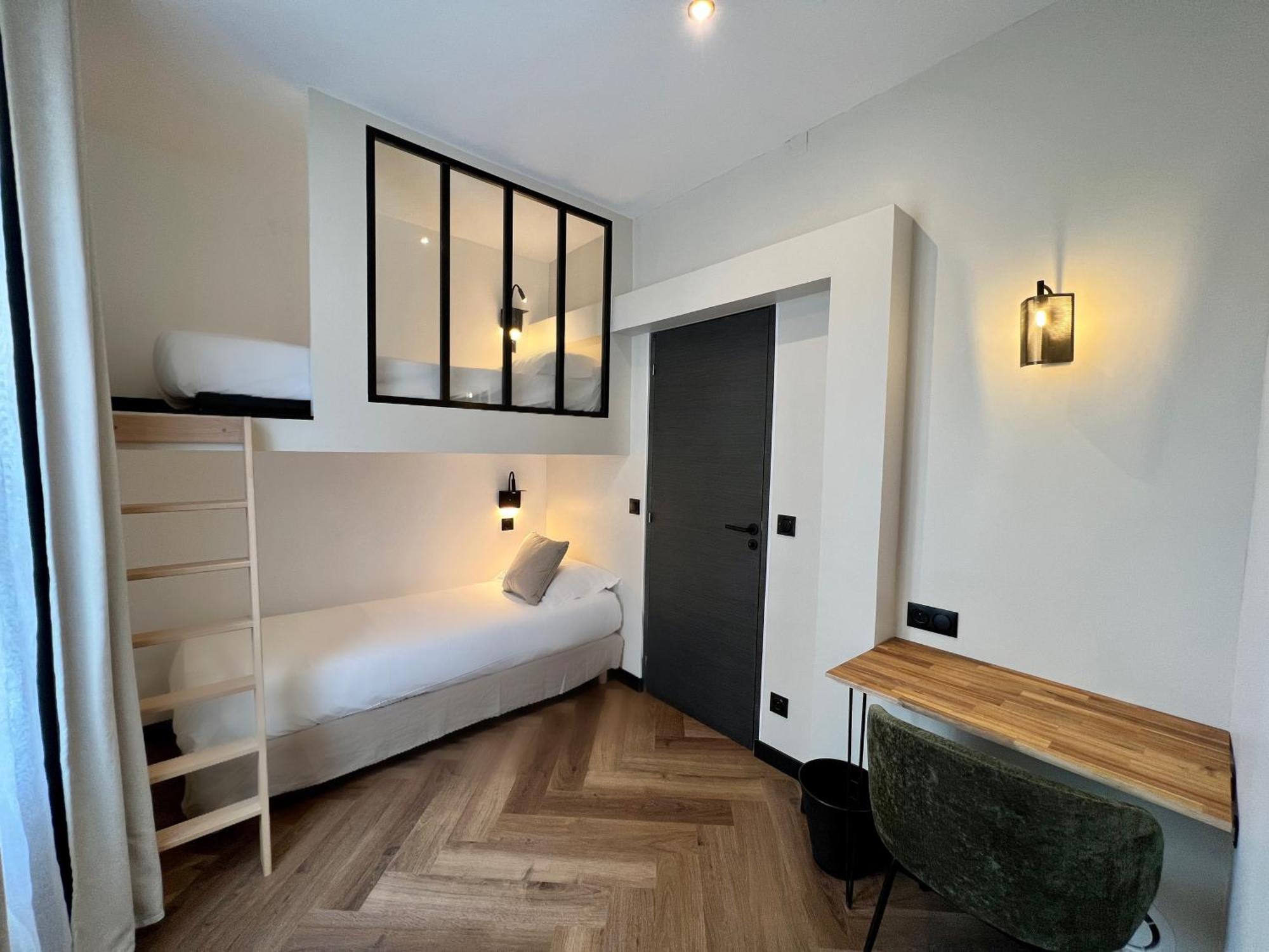 Des Beaux Arts Hotel Paris