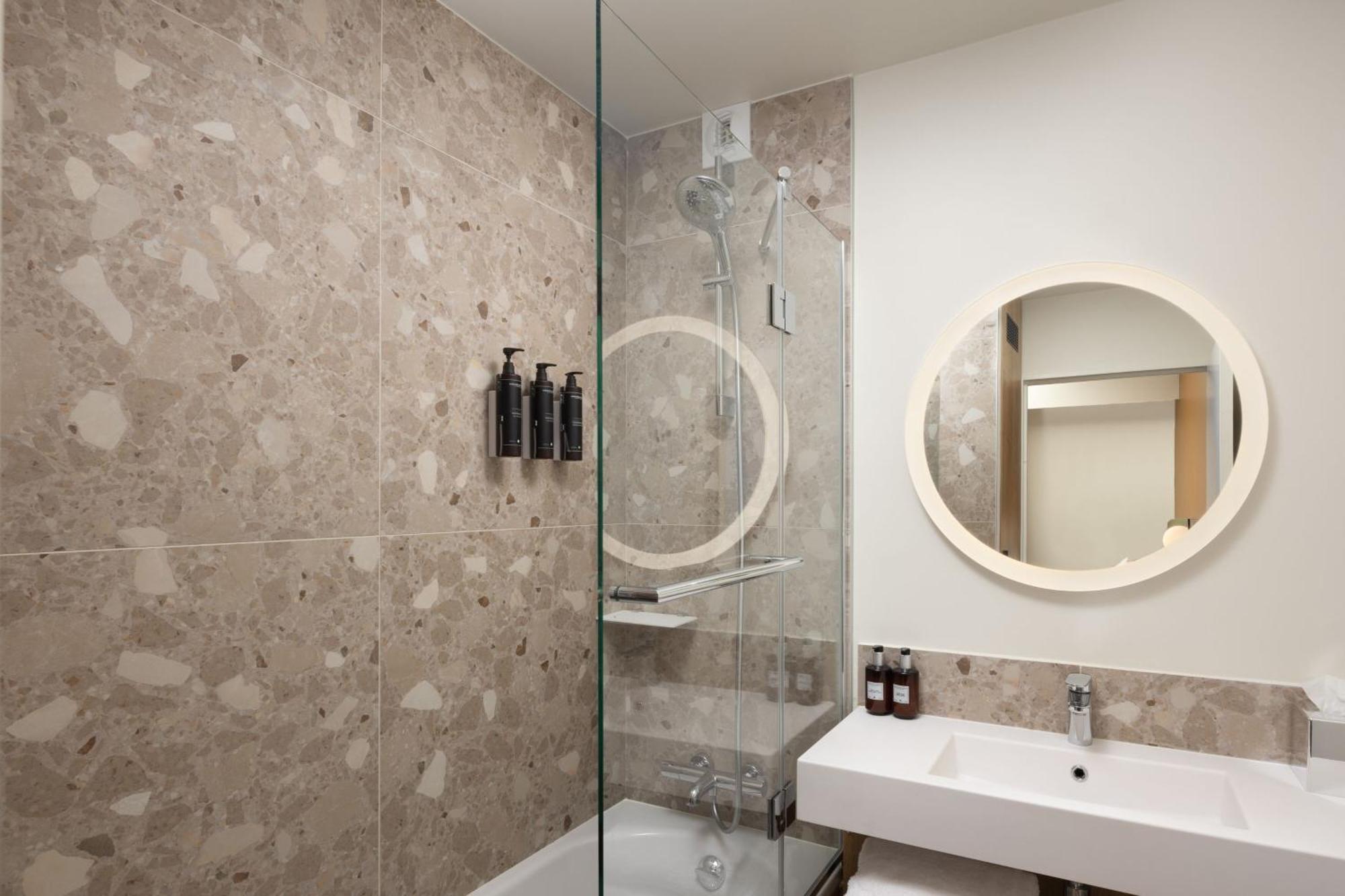 By Marriott Didot Montparnasse 4*