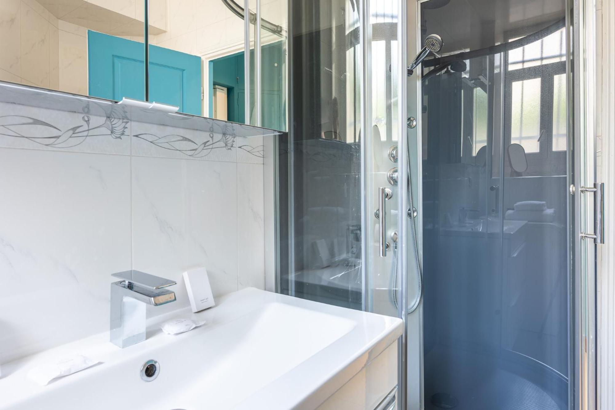 Apartment Modern & Cosy Flat - 4 Guests Near Eiffel Tower