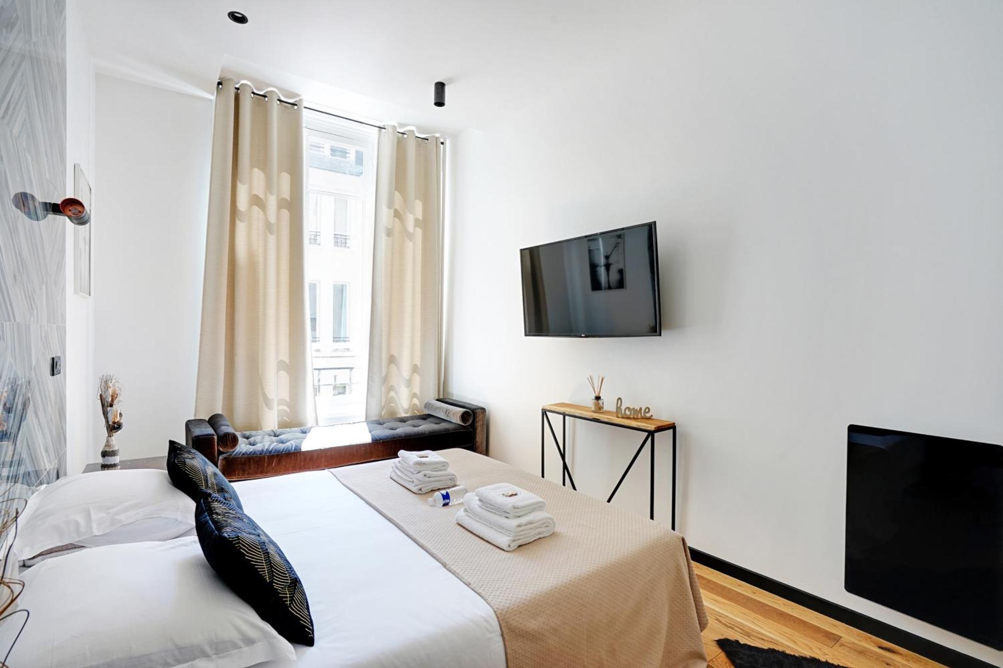 Luxurious - 2br-8p -champs Elysees Apartment *