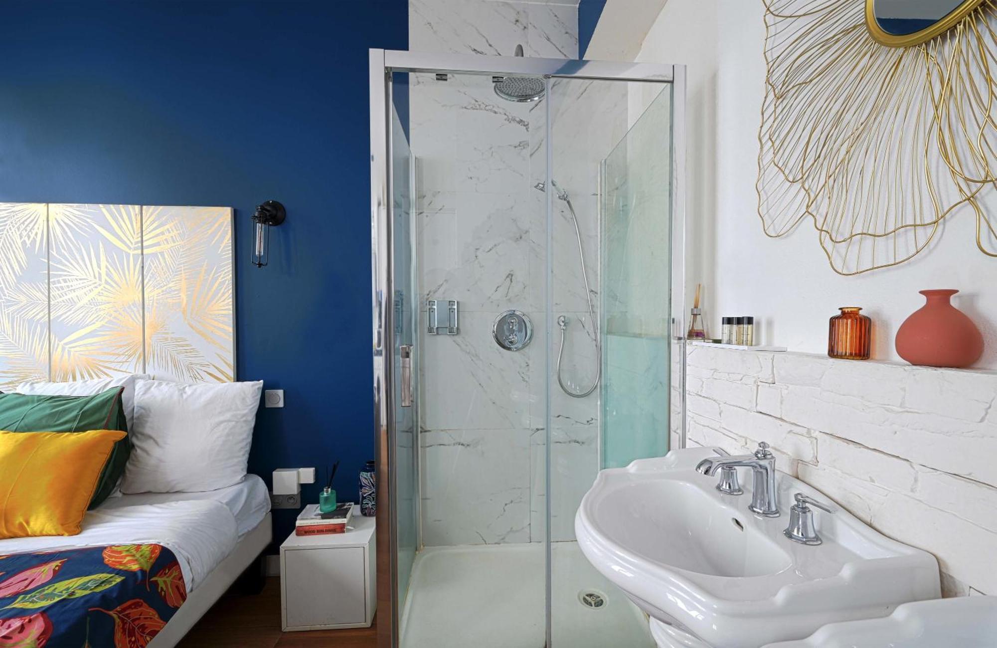 Super Location Meets Charming Studio -ecole Militaries Champ De Mars - 7th Arrondisment Paris