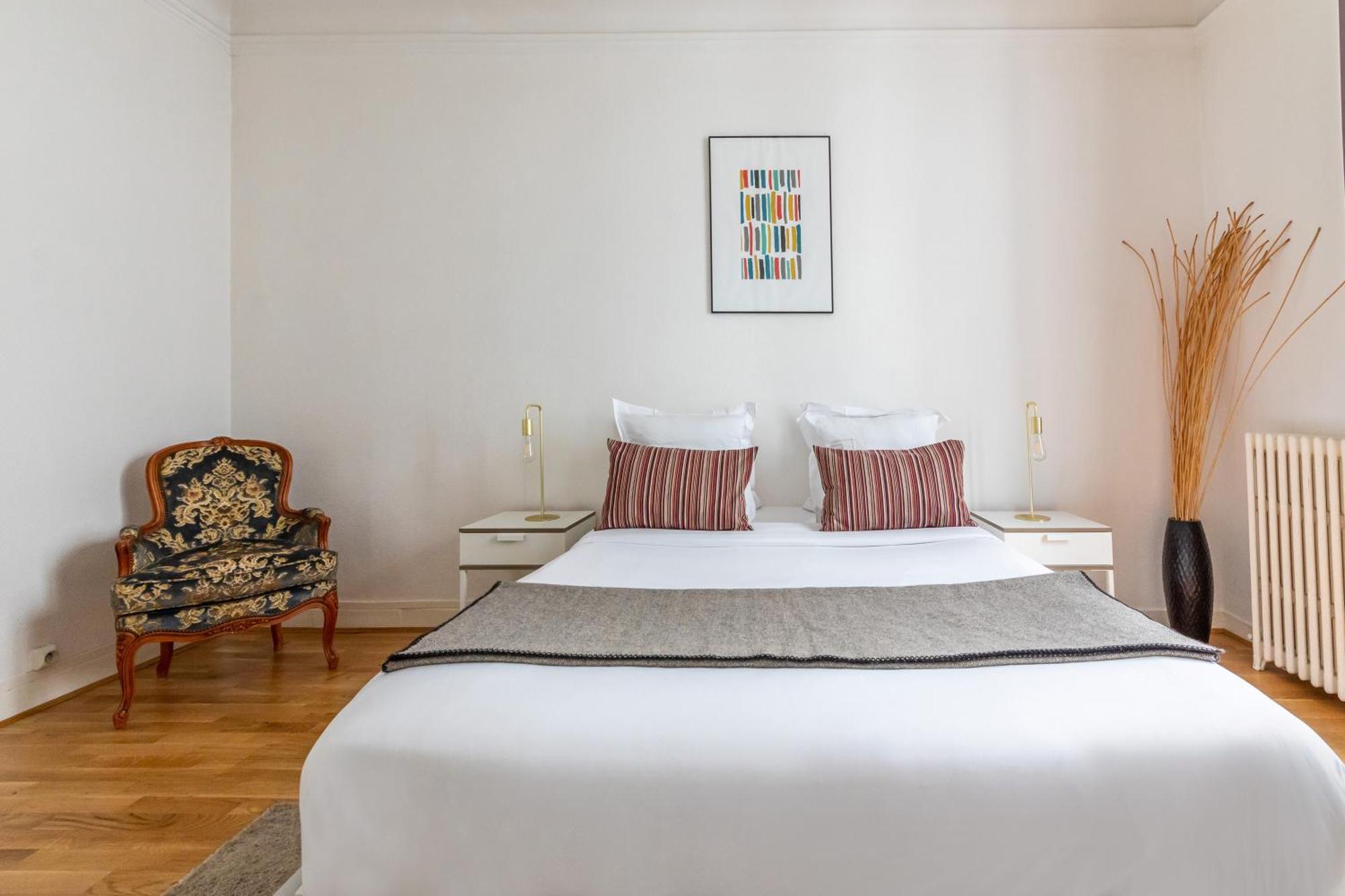 Bergere Apartment *