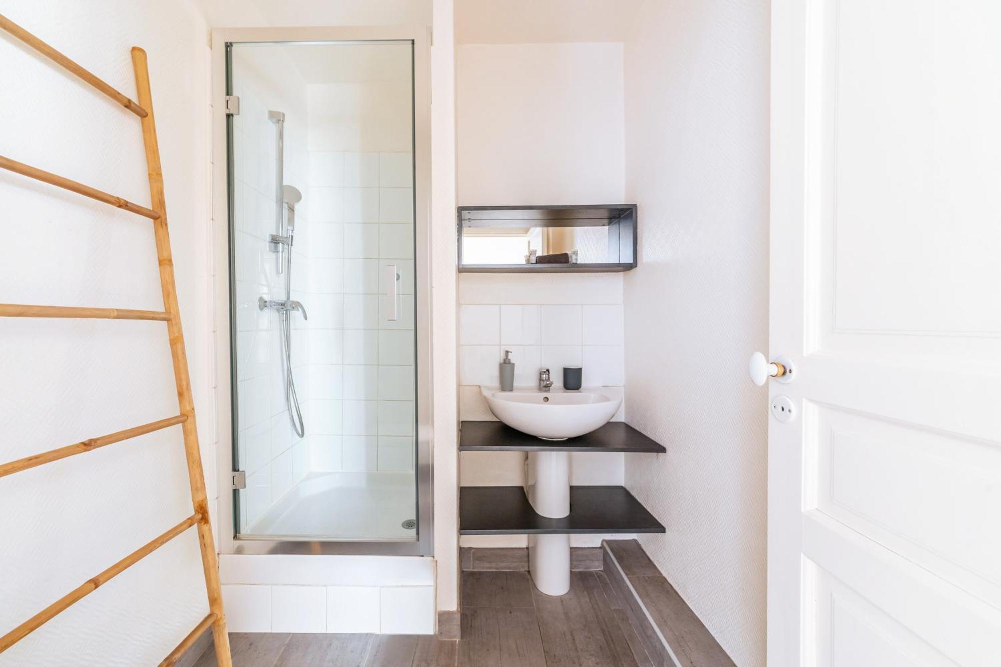 Bergere Apartment