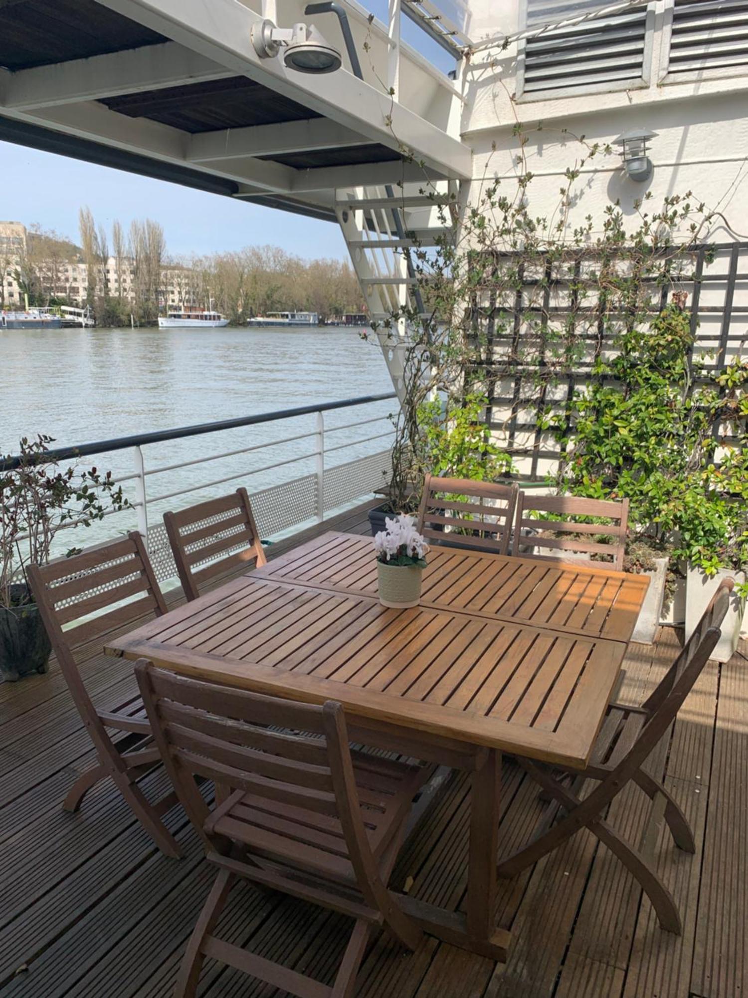 Loft Sur L'eau Avec Parking Paris