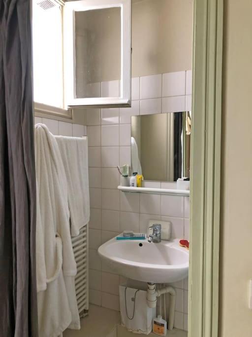 Apartment A Haven Of Peace In Pigalle *