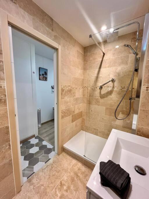 Montparnasse Art Gallery Studio /3p Apartment