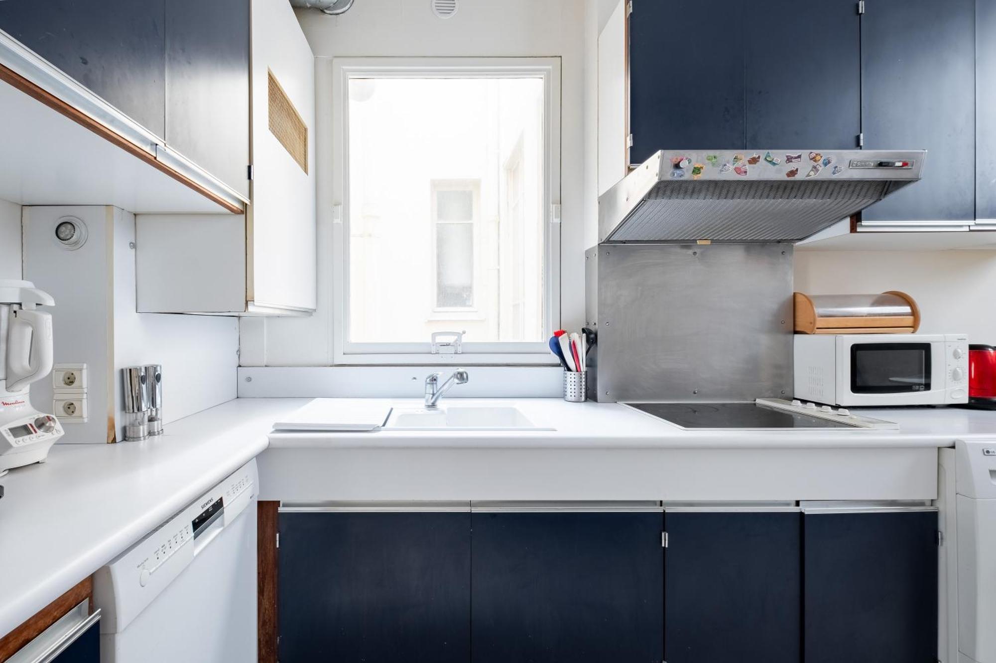 Apartment Veeve - Clichy Couture Paris