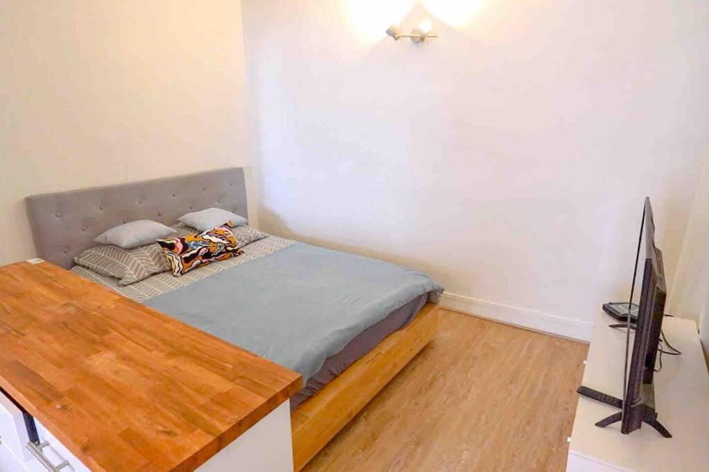 Cozy Studio@place Des Vosges Apartamento *
