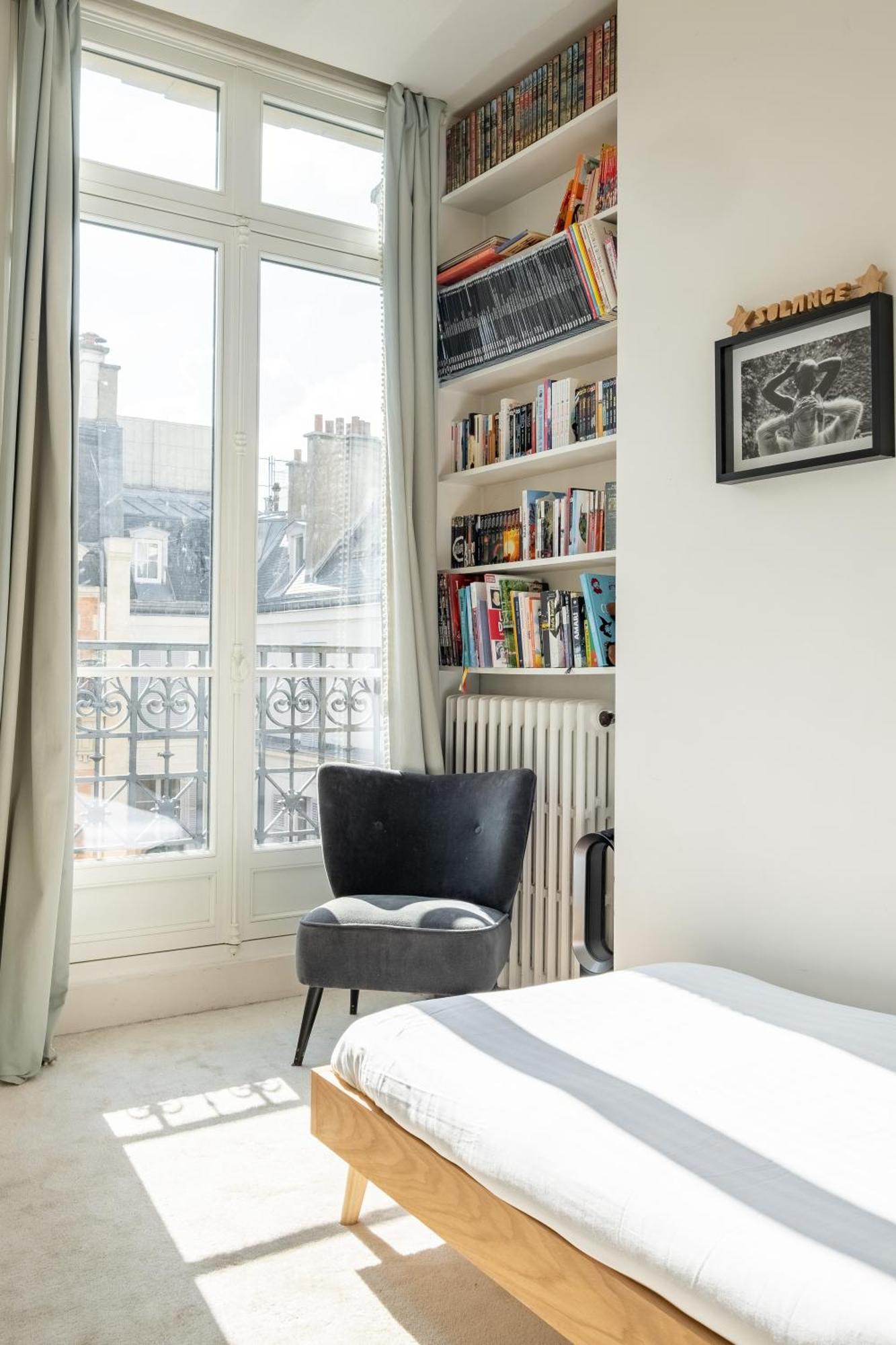 Veeve - Clichy Couture Apartment Paris