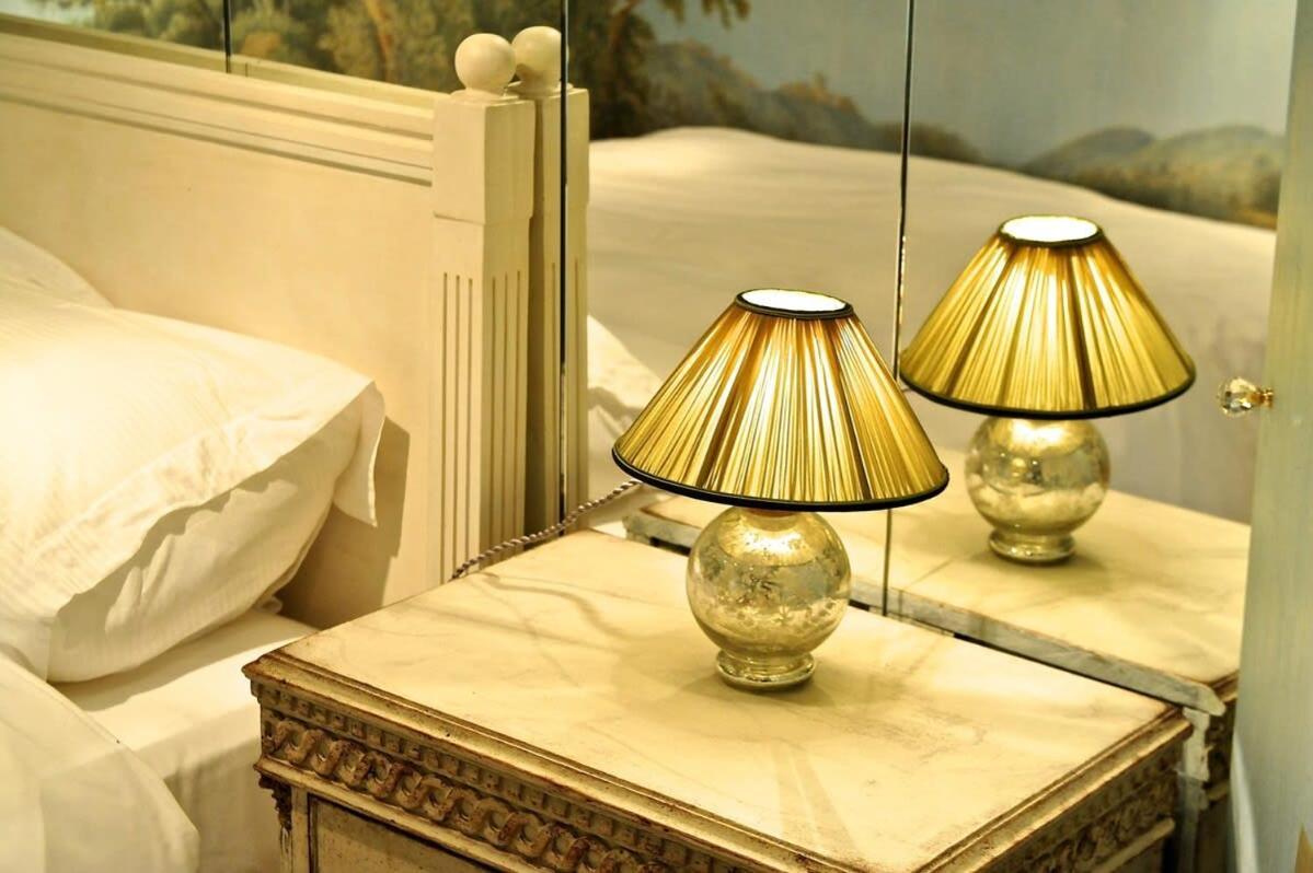 Tenderness At Notre Dame, Delacroix Apartment *