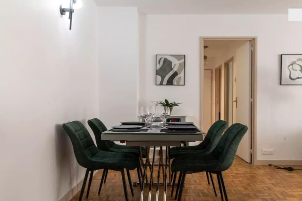 2 Bedrm Flat - Downtown - Near Commodities *
