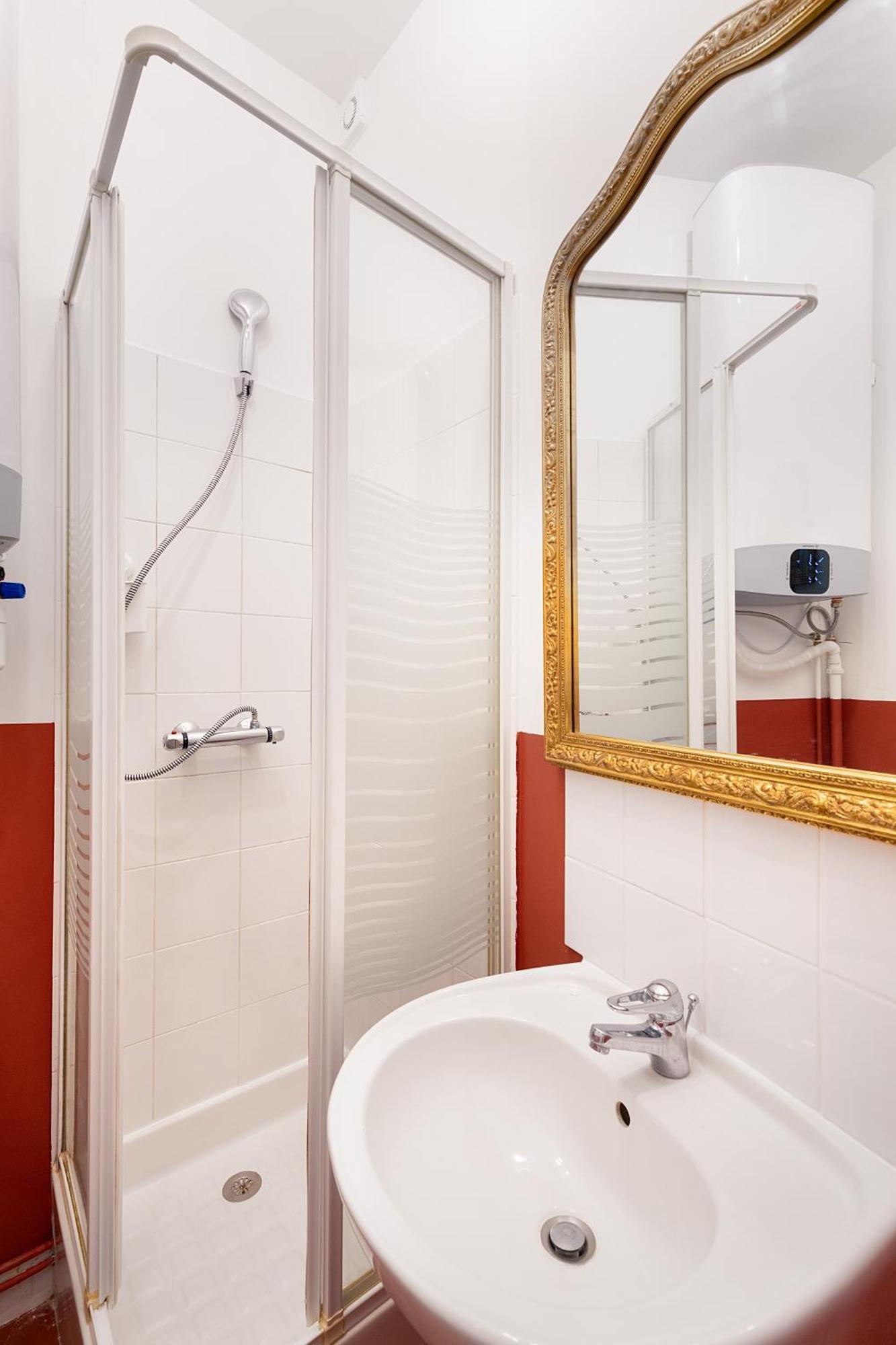 Apartment Guestrust - Arc De Triomphe 46 *