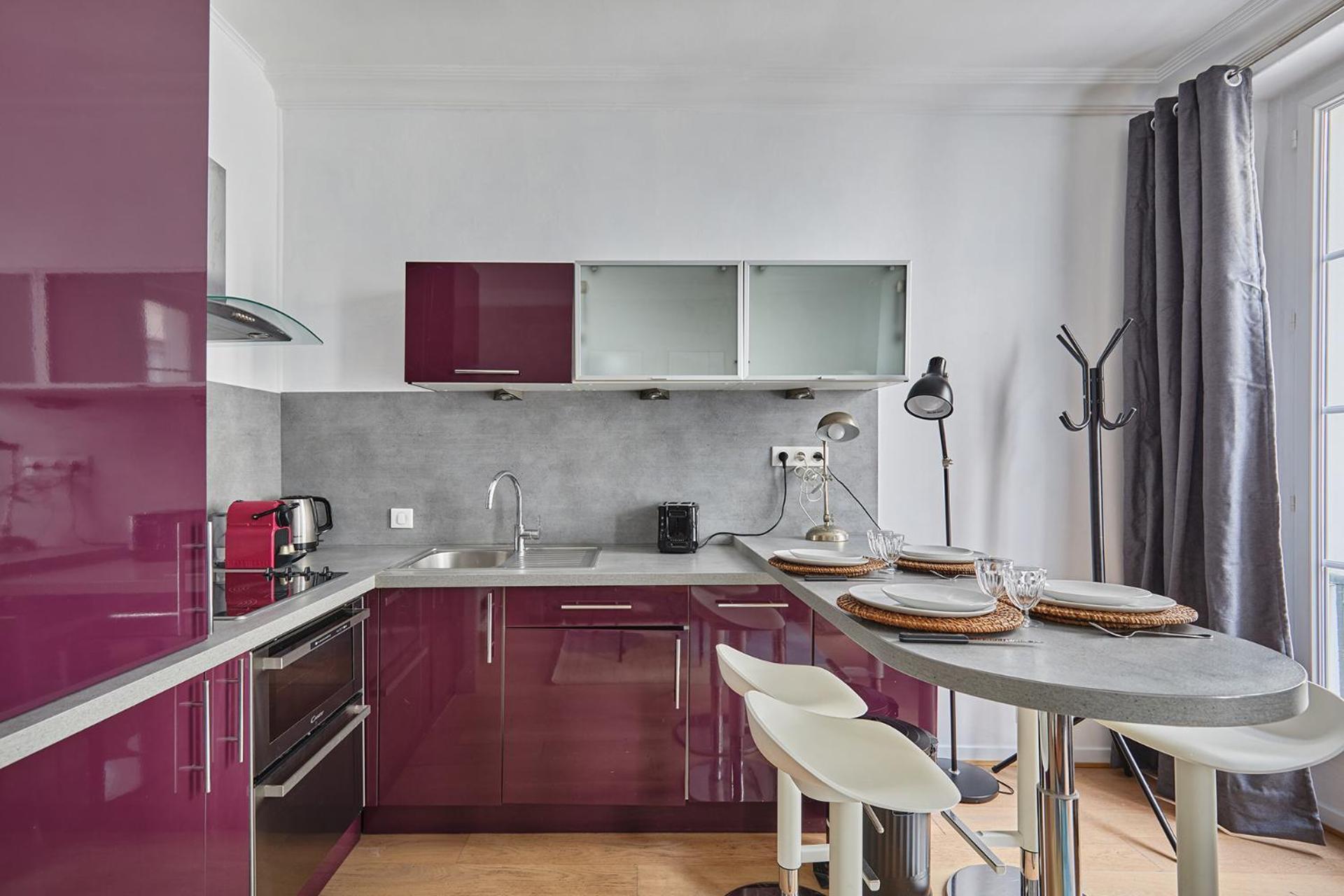 Apartment Center Of By Prestige Paris