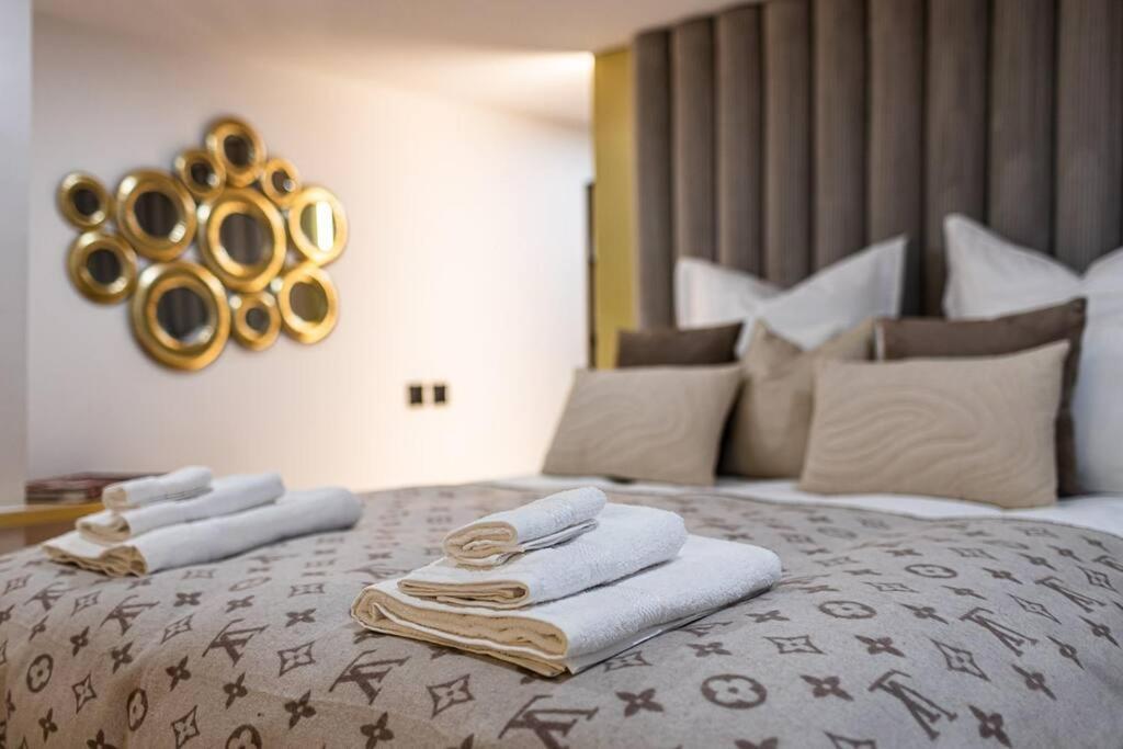 Apartment B Luxe Triplex, Cinema Near Place Des Vosges Ac *