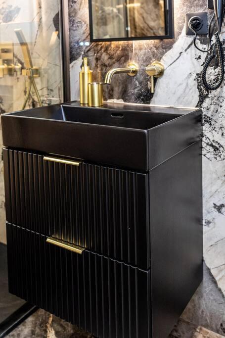 B Luxe Triplex, Cinema Near Place Des Vosges Ac Paris