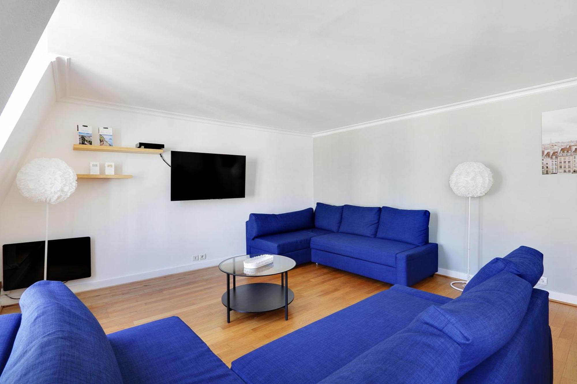 Pick A Flat's In Champs-elysees - Rue Ponthieu Apartment Paris