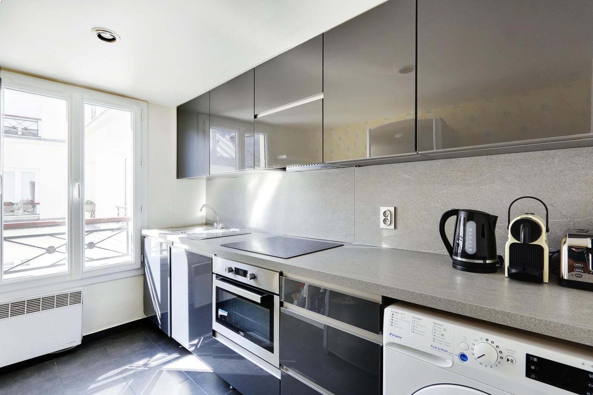 Pick A Flat's In Champs-elysees - Rue Ponthieu Apartment *