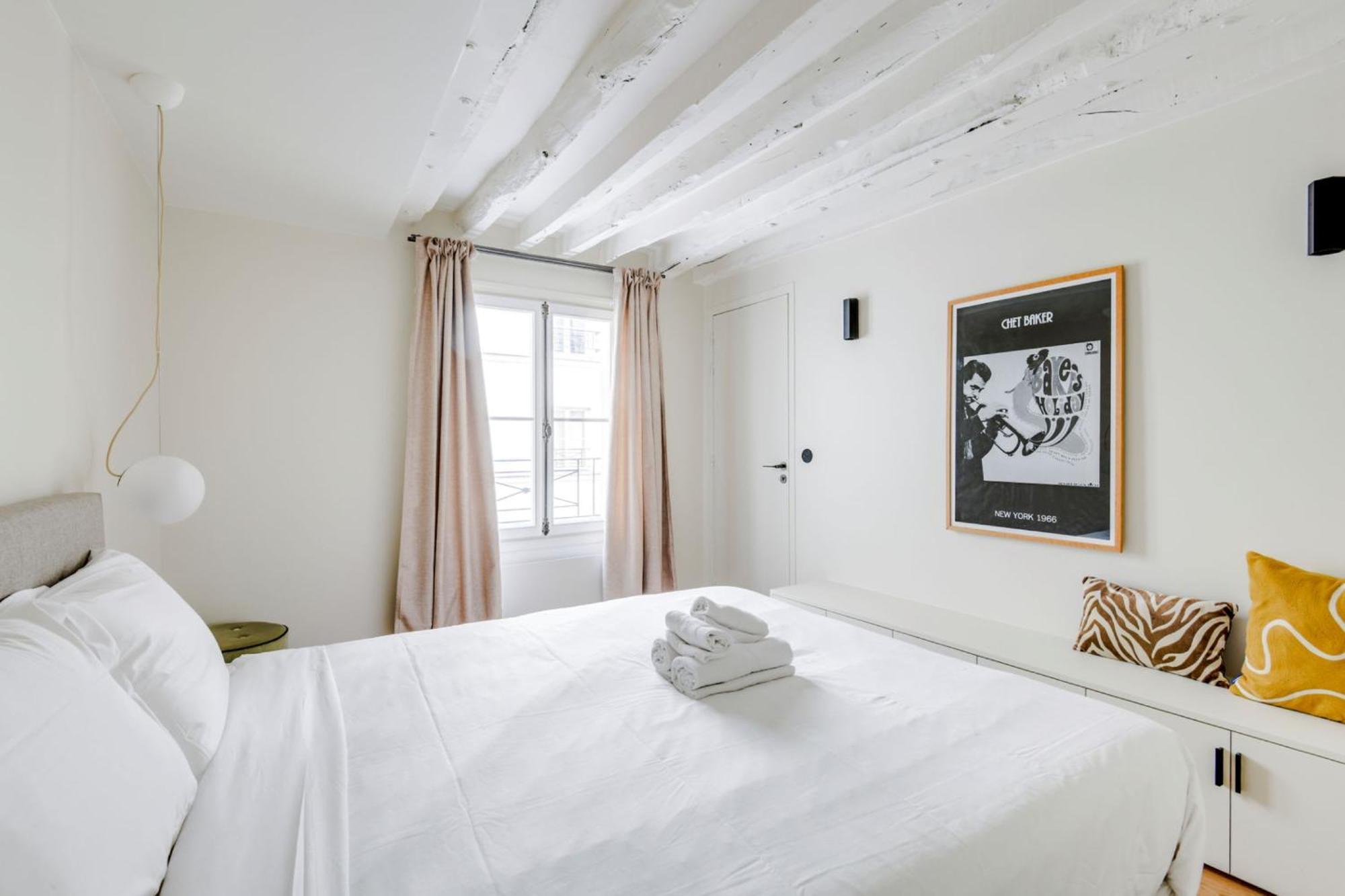 Apartment In St Germain