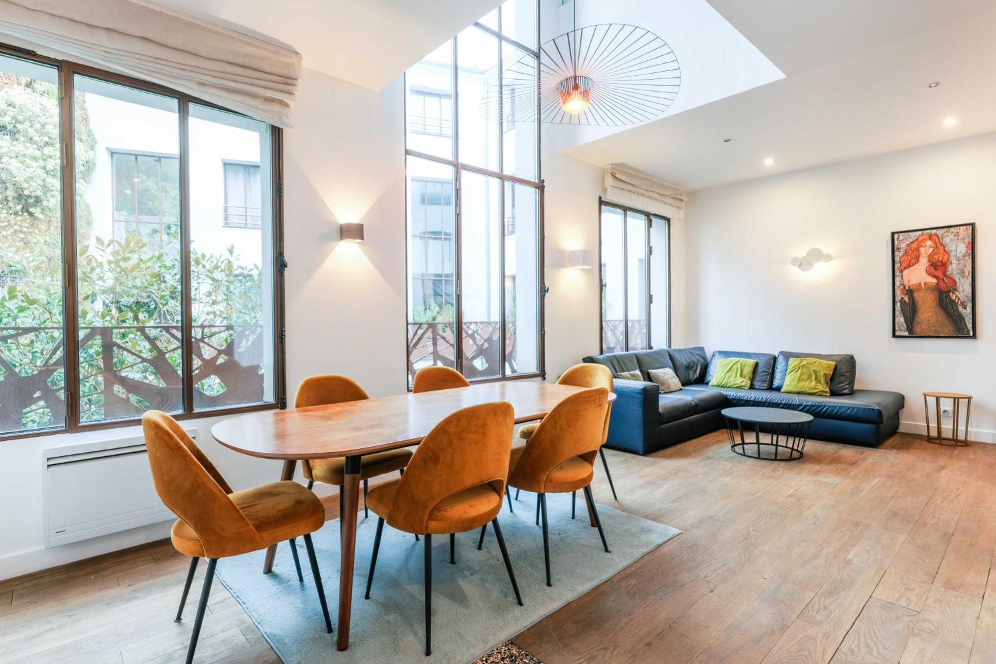 Apartment Bastille - Elegant Duplex Loft -6p Paris