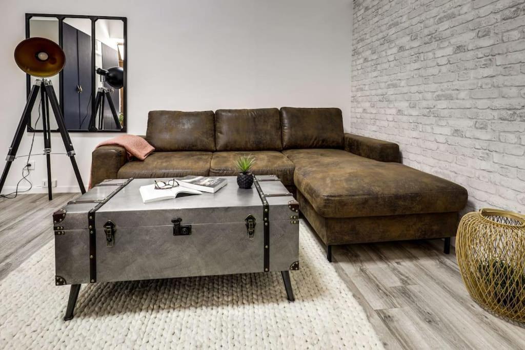 Amazing Loft 4p- Republique * Paris