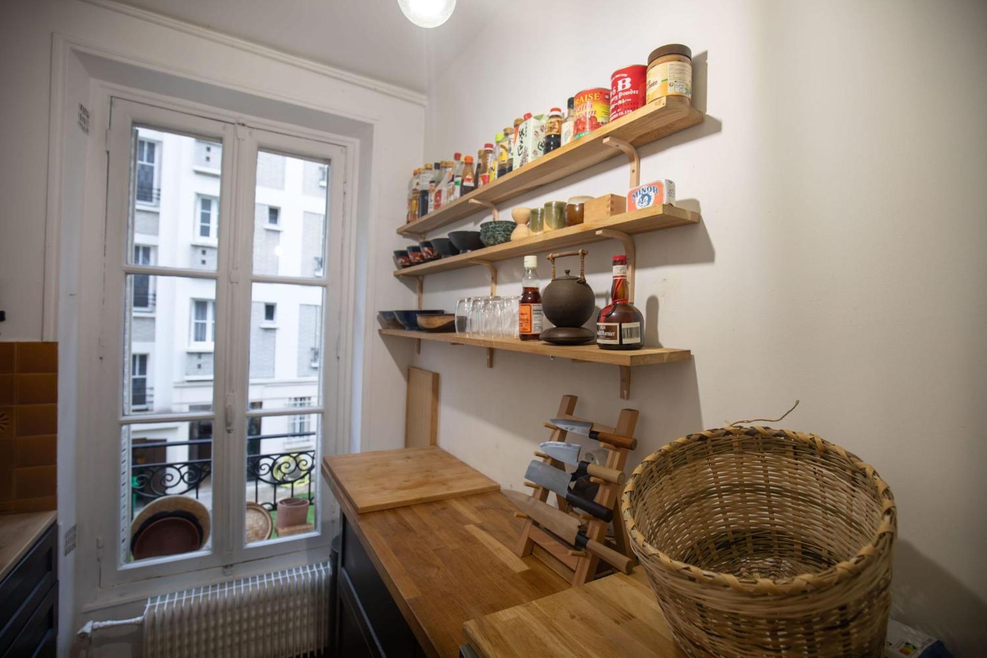 Lovely Spacious Cocoon In Apartamento Paris