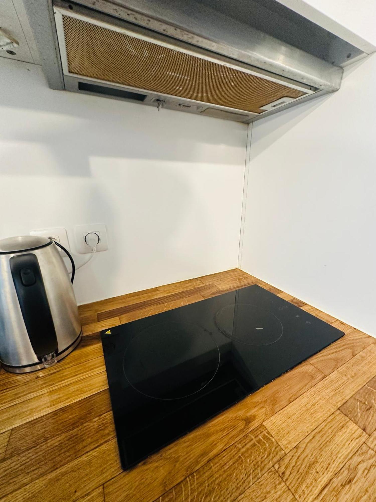 Spacieuses Flats Montaigne Champs Elysee Paris